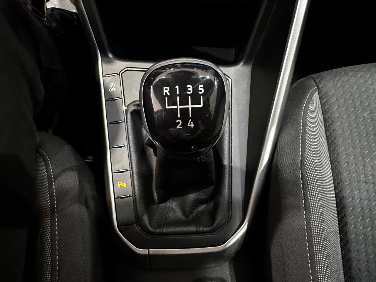 Foto Volkswagen Taigo 23