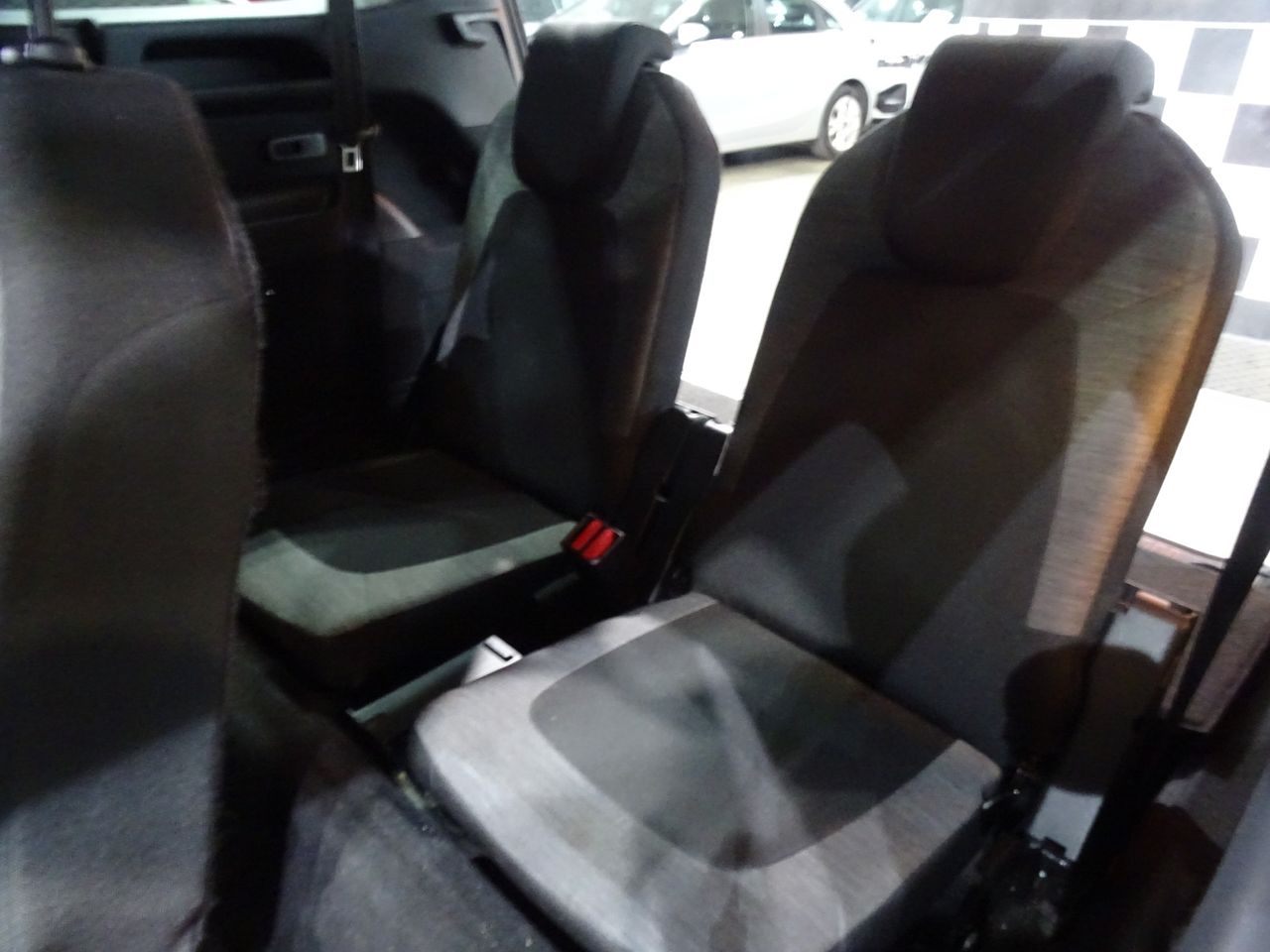 Foto Citroën C4 Spacetourer 12