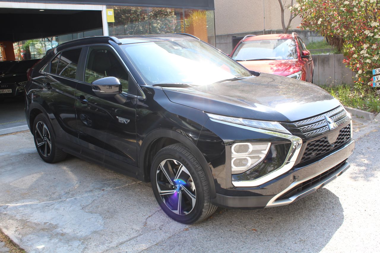 Foto Mitsubishi Eclipse Cross 4