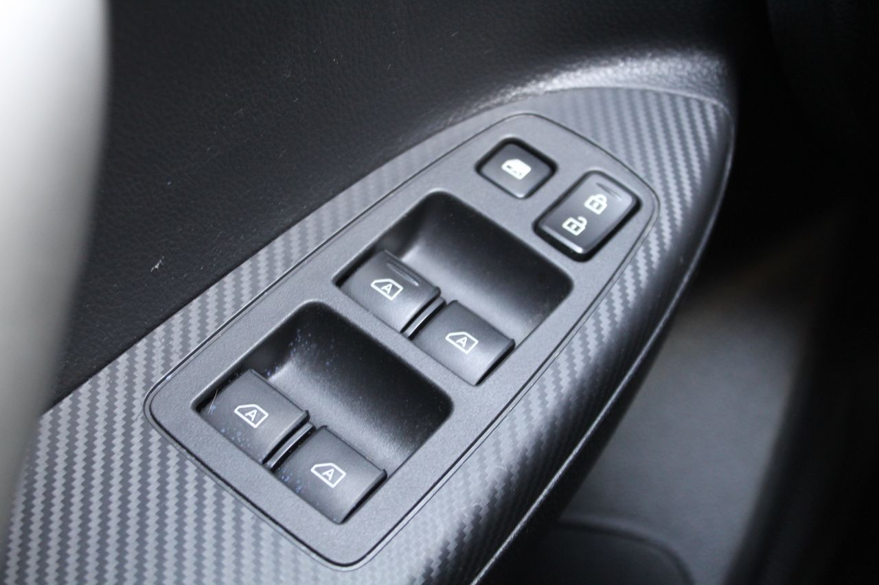 Foto Mitsubishi Eclipse Cross 26