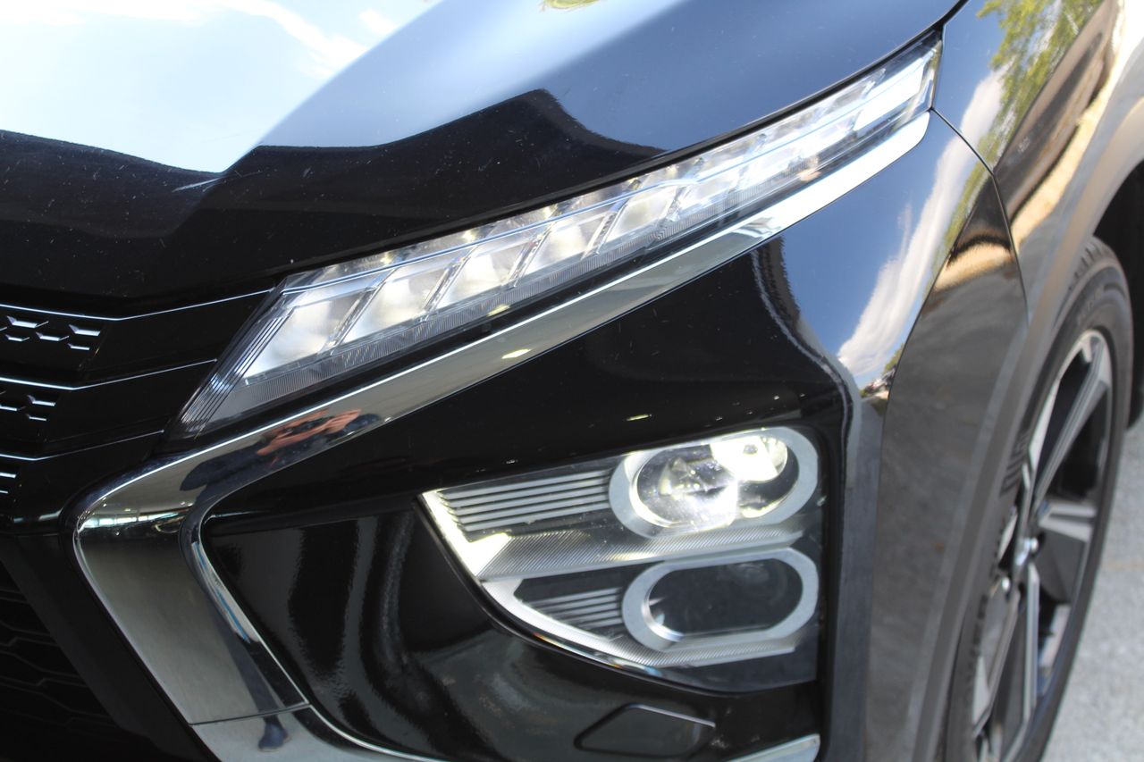 Foto Mitsubishi Eclipse Cross 29