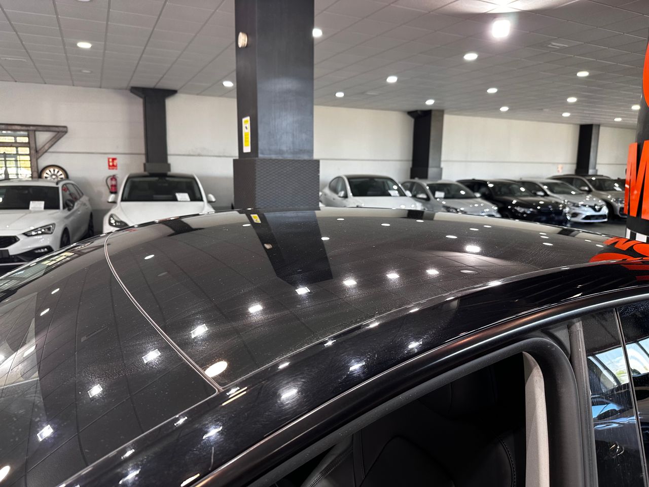 Foto Tesla Model Y 18