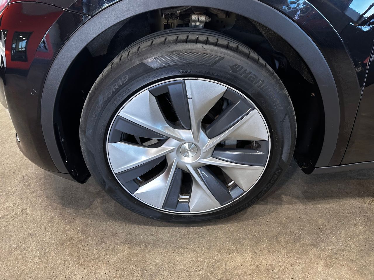 Foto Tesla Model Y 19