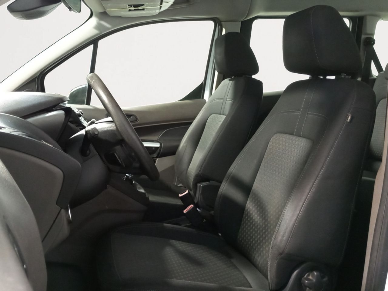 Foto Ford Tourneo Connect 8