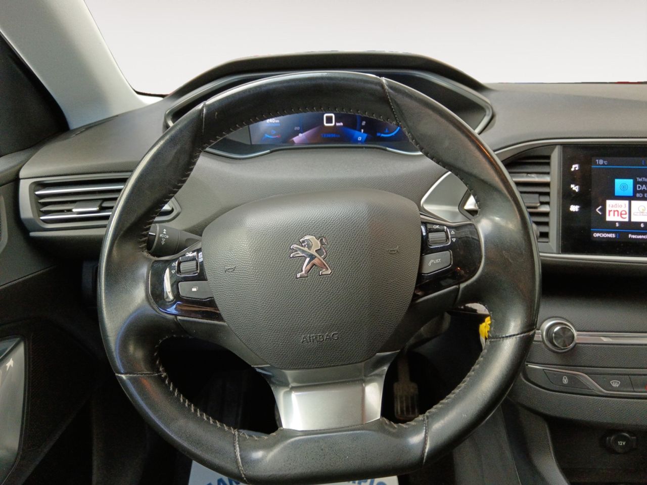 Foto Peugeot 308 7