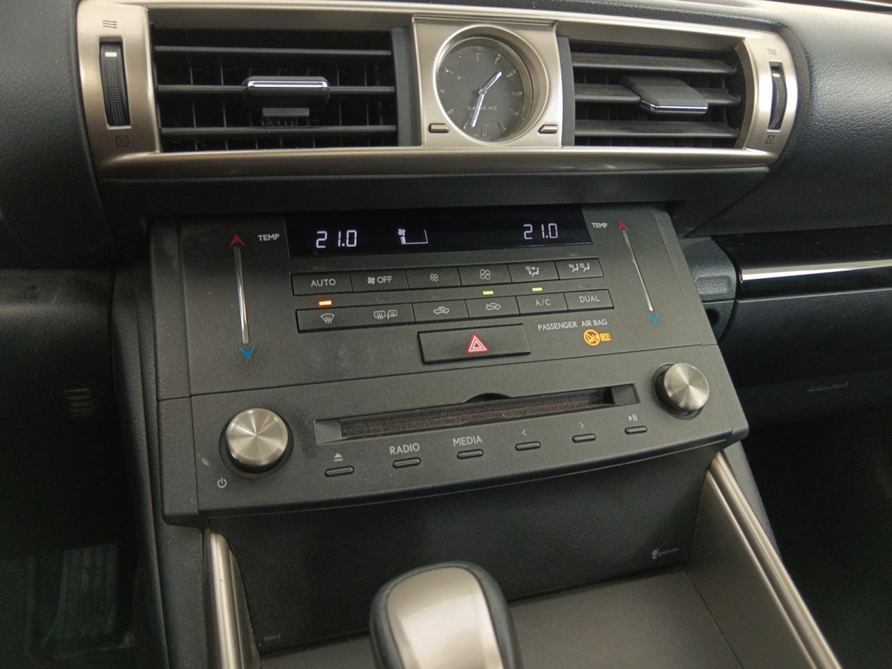 Foto Lexus IS 20