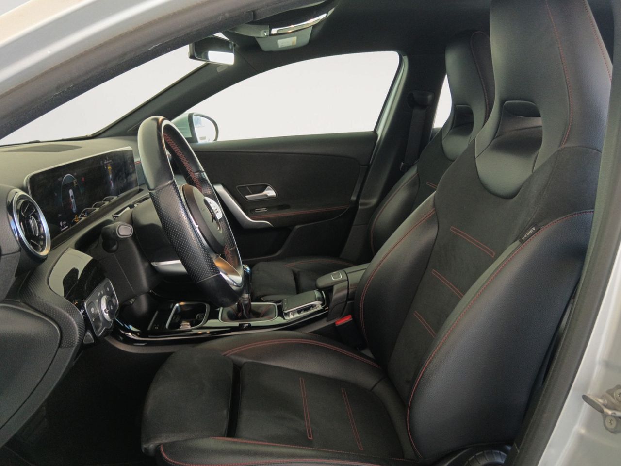 Foto Mercedes-Benz Clase A 8