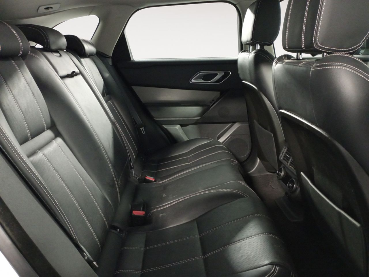 Foto Land-Rover Range Rover Velar 9