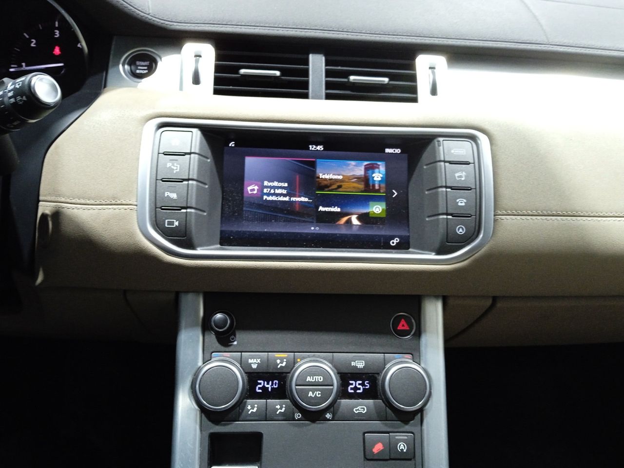 Foto Land-Rover Range Rover Evoque 15