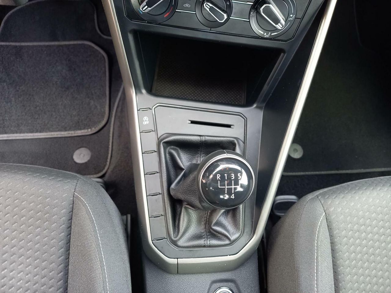 Foto Volkswagen Polo 23