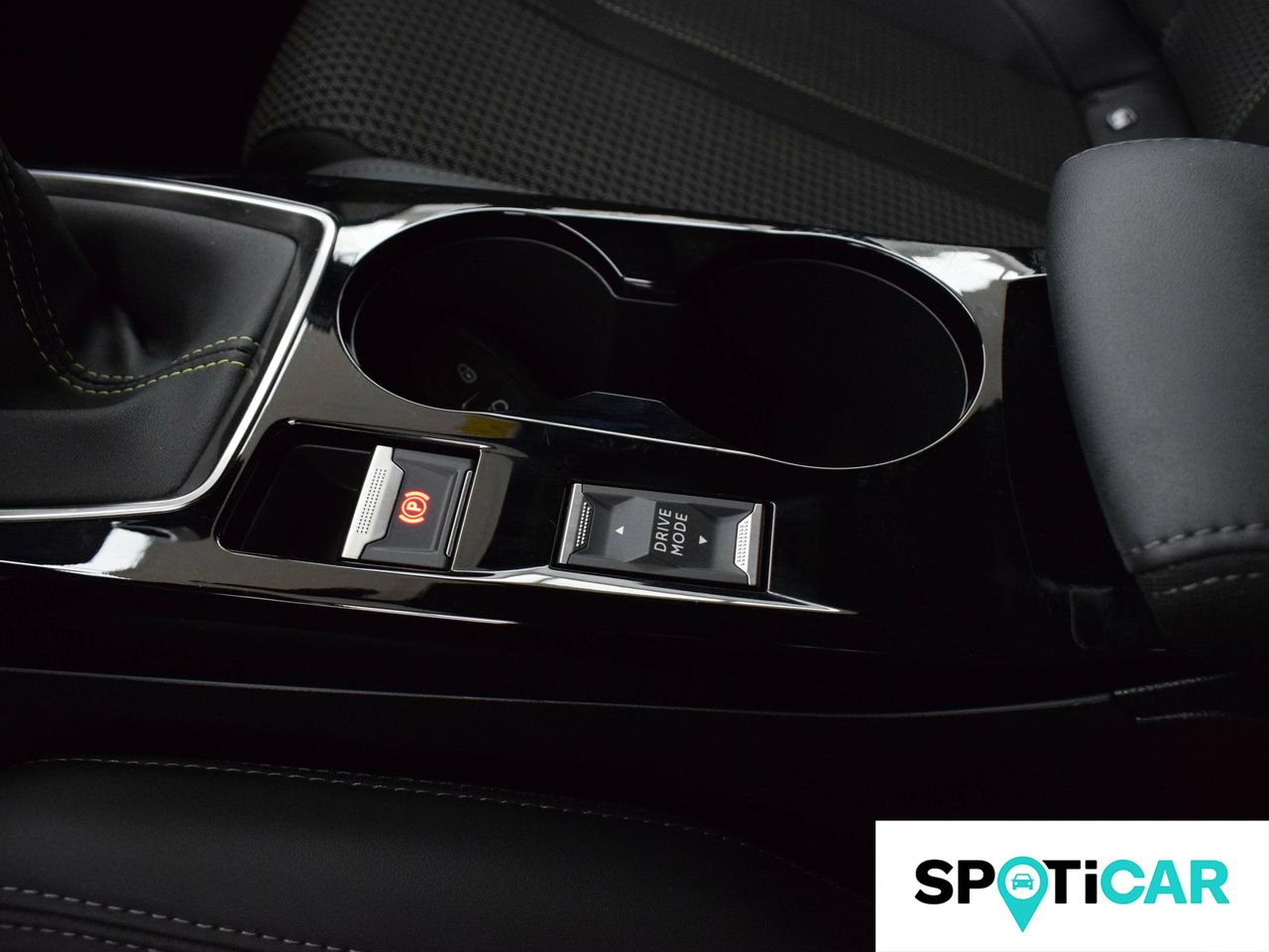 Foto Peugeot 208 14