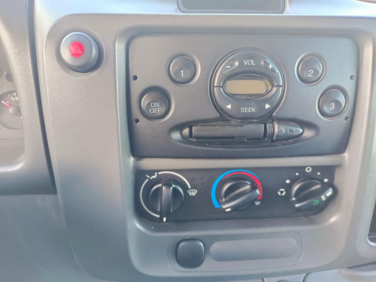 Foto Ford Transit 18