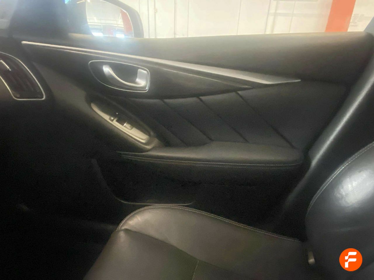 Foto Infiniti Q50 23