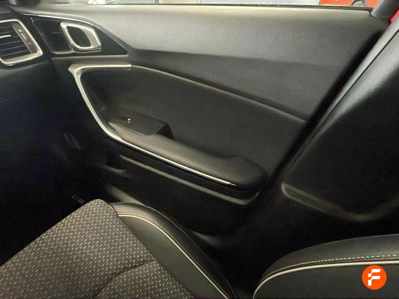 Foto Kia Ceed 23