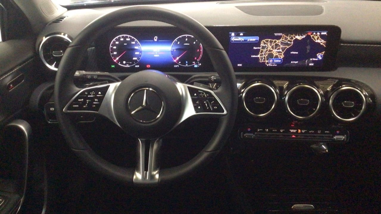 Foto Mercedes-Benz Clase A 9