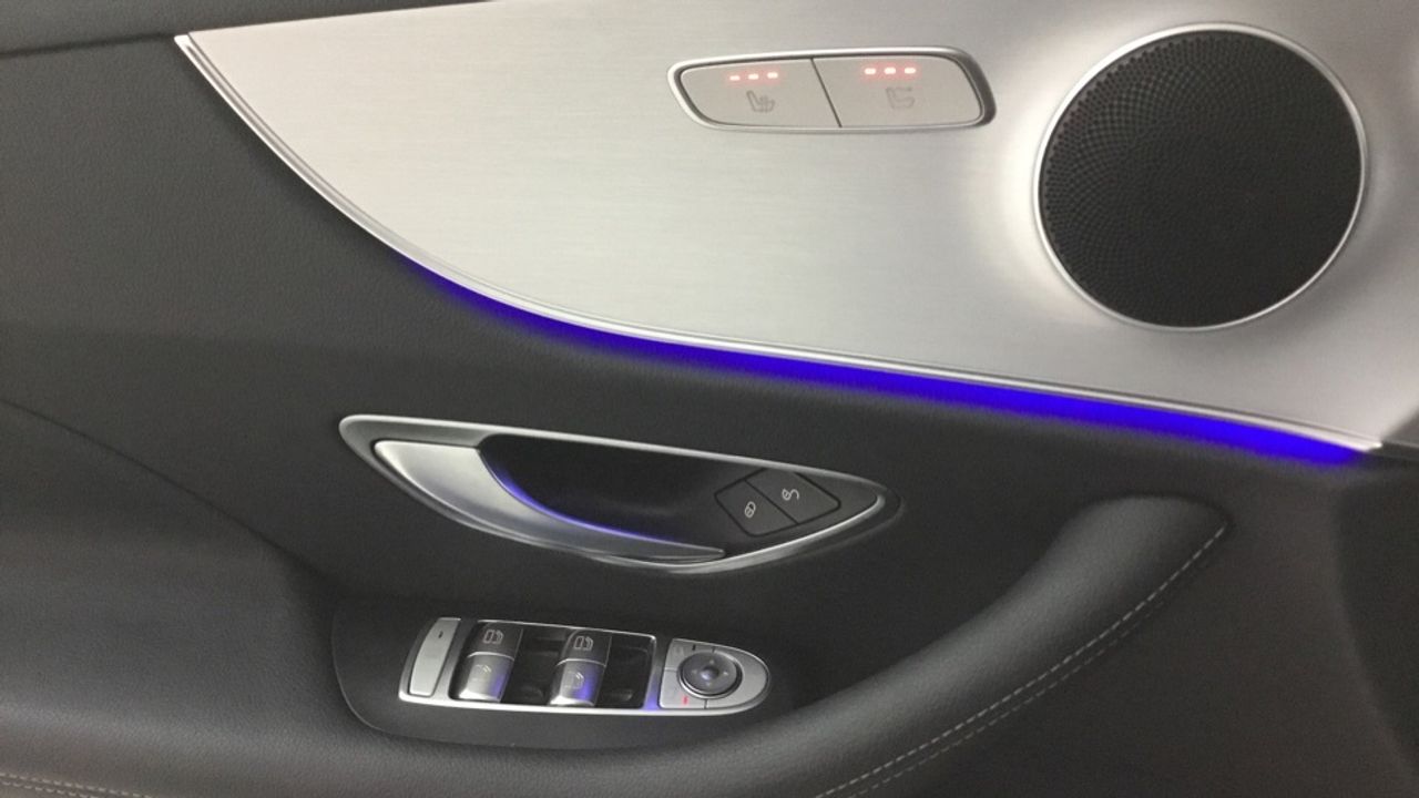 Foto Mercedes-Benz Clase E 19