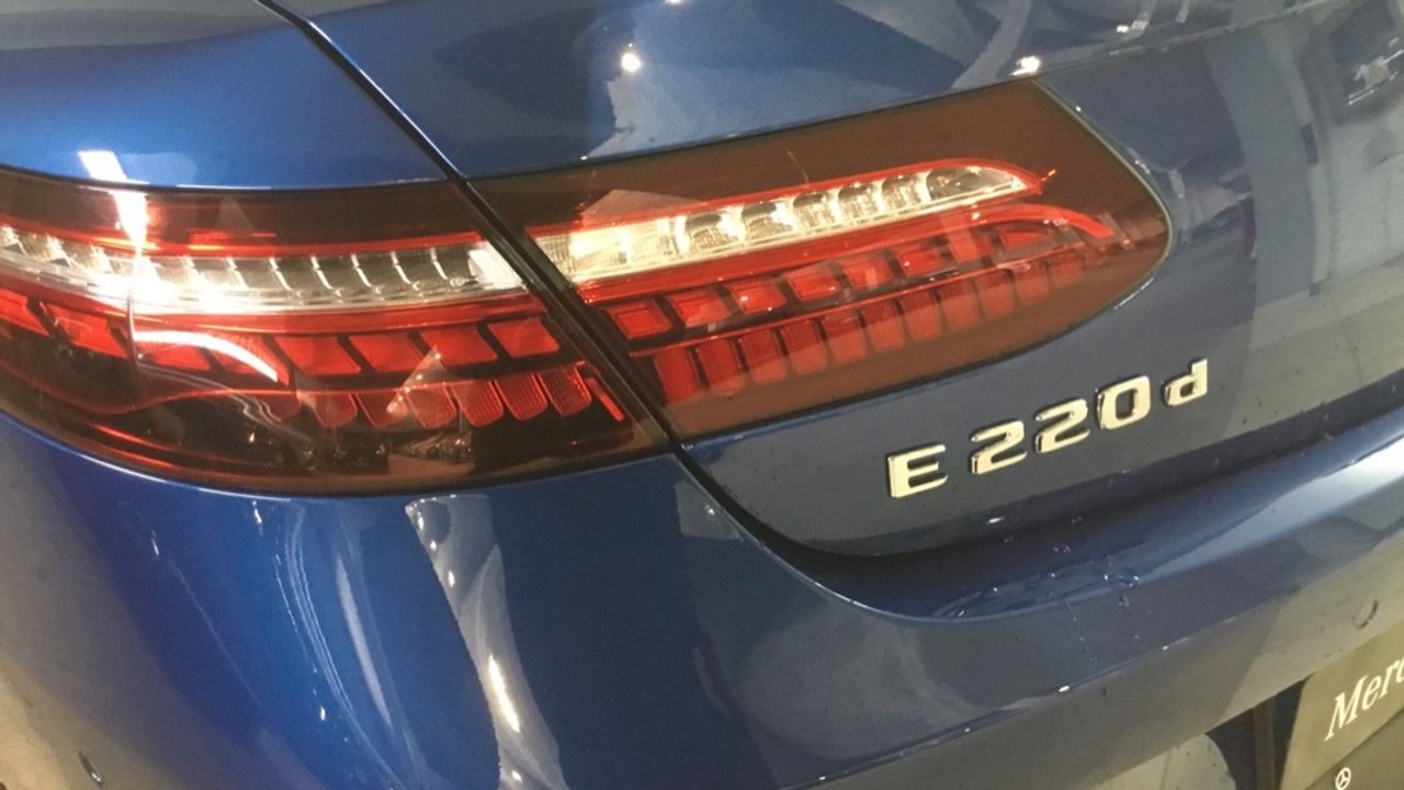 Foto Mercedes-Benz Clase E 24