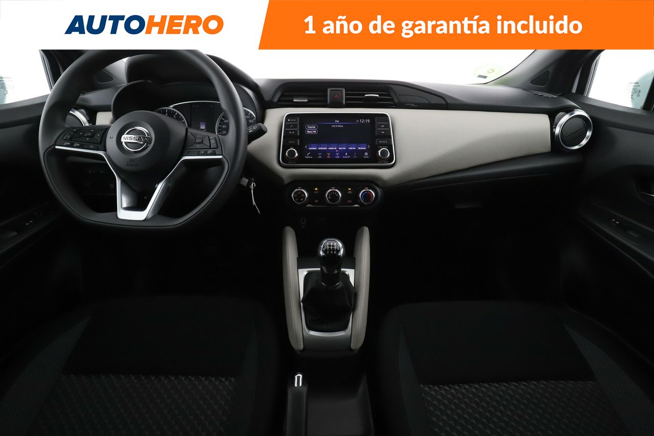 Foto Nissan Micra 12