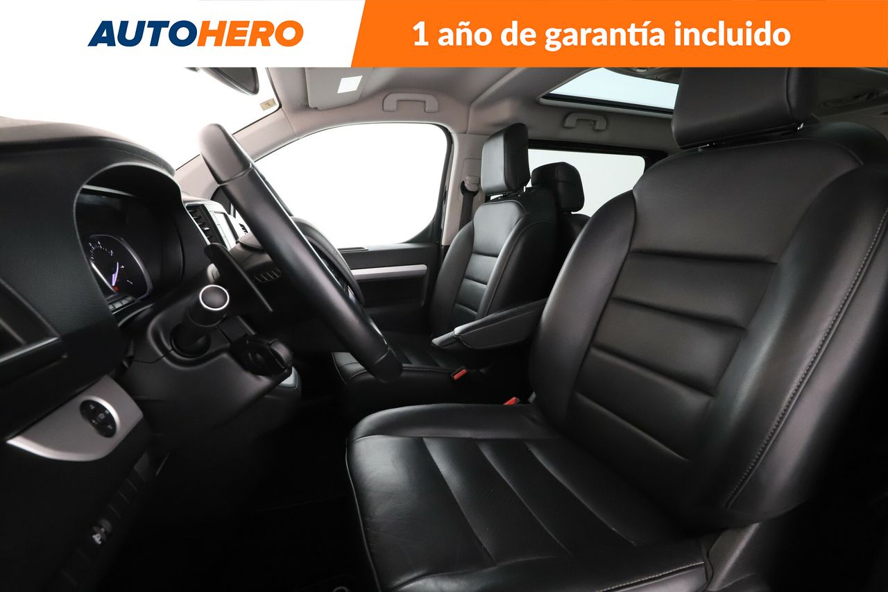 Foto Peugeot Traveller 11