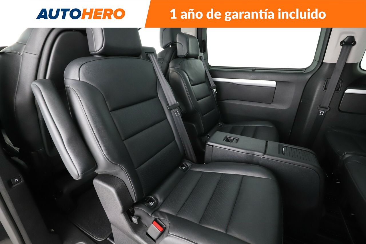 Foto Peugeot Traveller 15