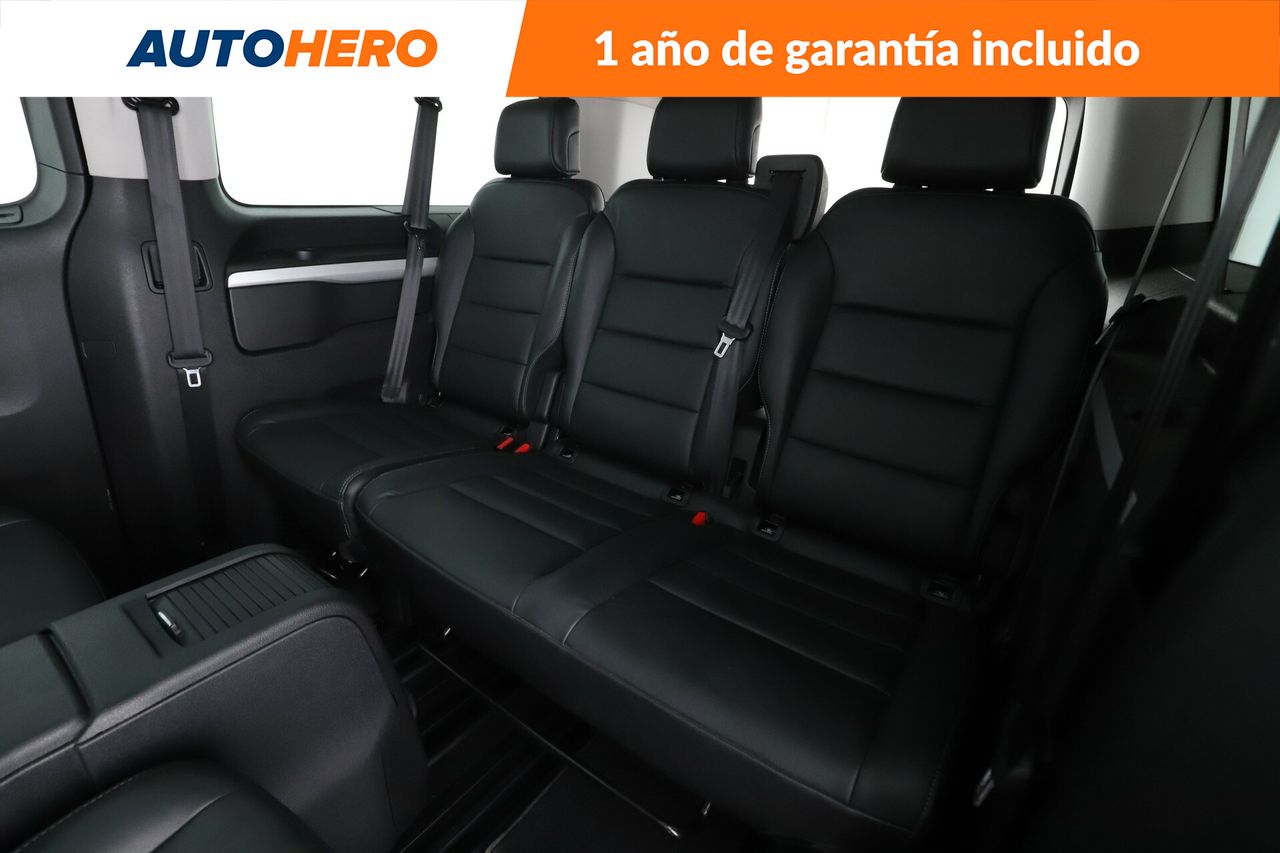 Foto Peugeot Traveller 22