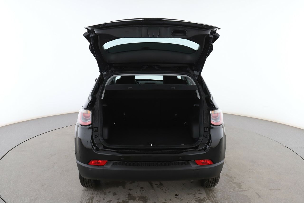 Foto Jeep Compass 16