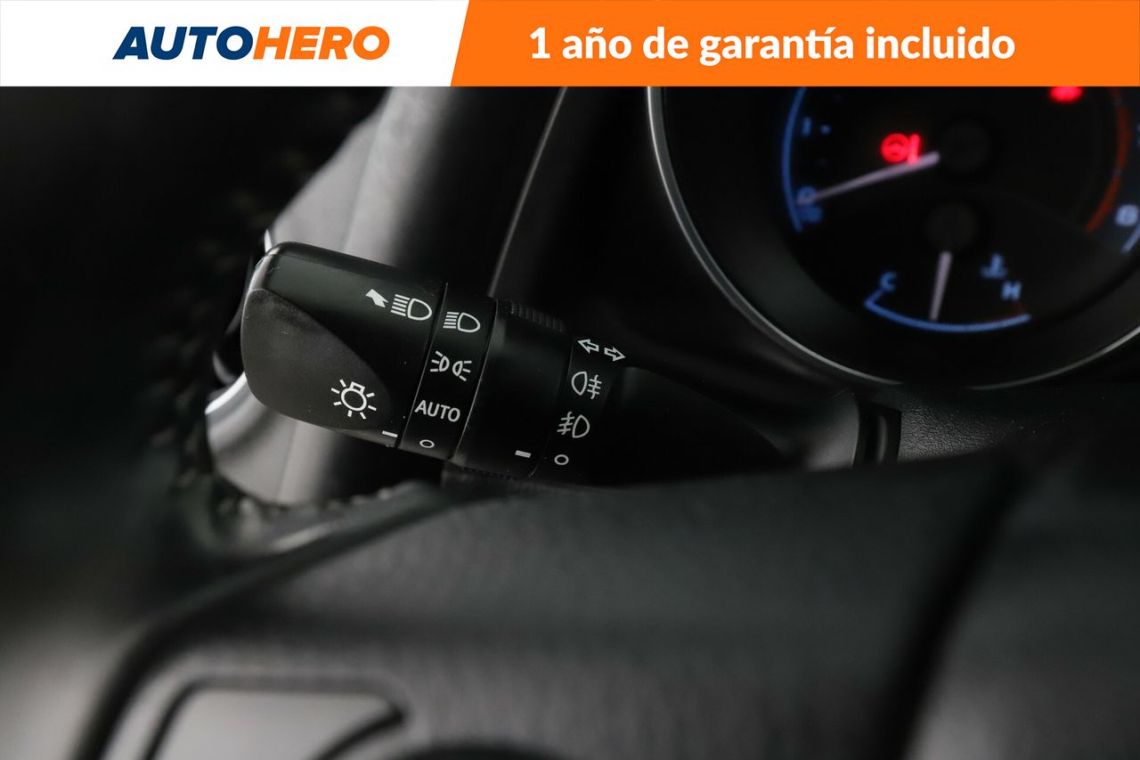 Foto Toyota Auris 21