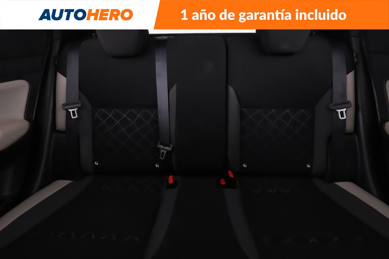 Foto Nissan Micra 16