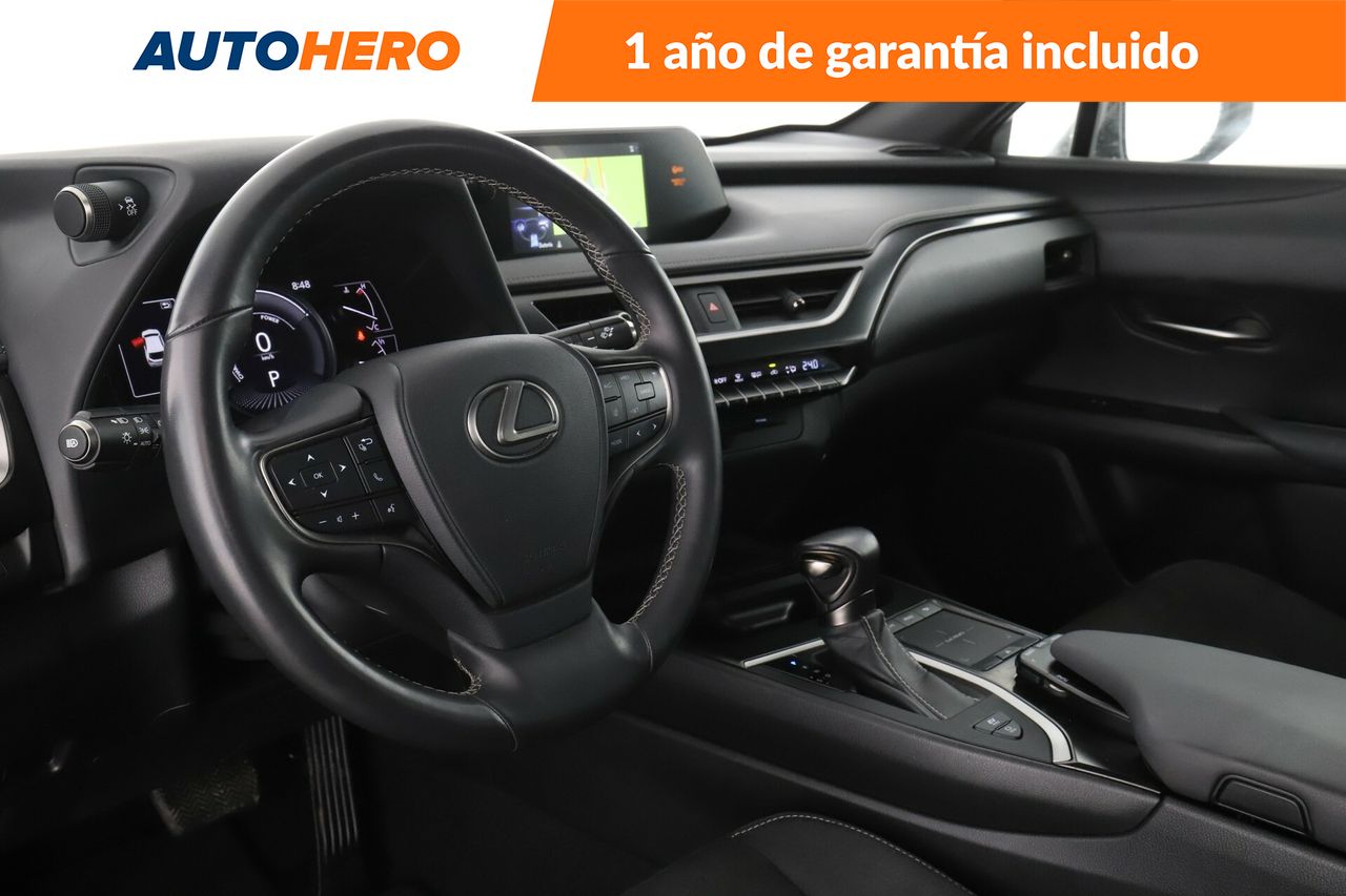 Foto Lexus UX 11