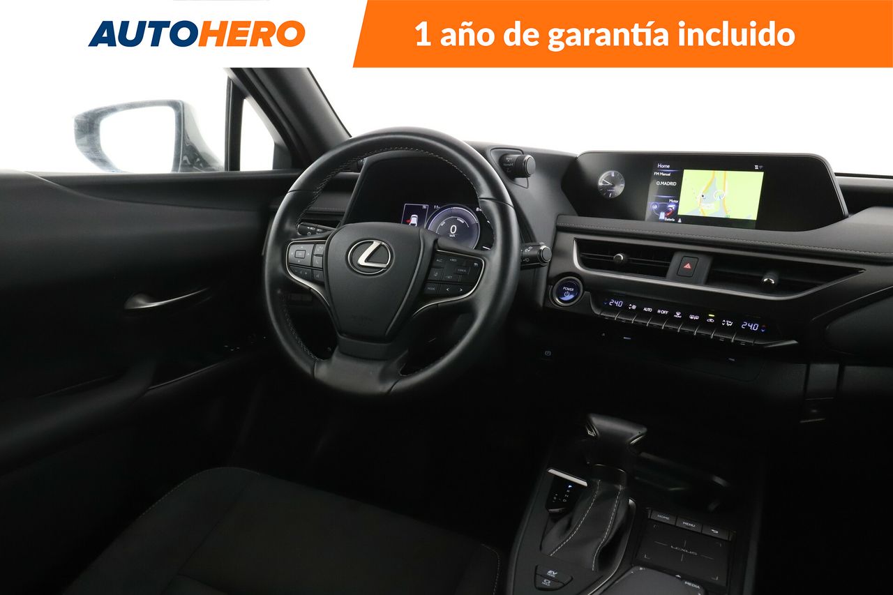 Foto Lexus UX 13