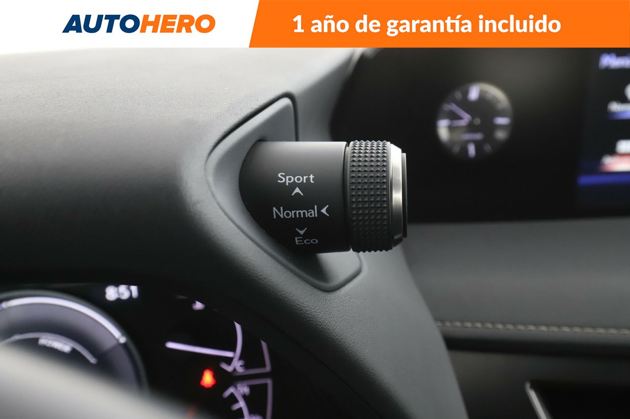 Foto Lexus UX 31