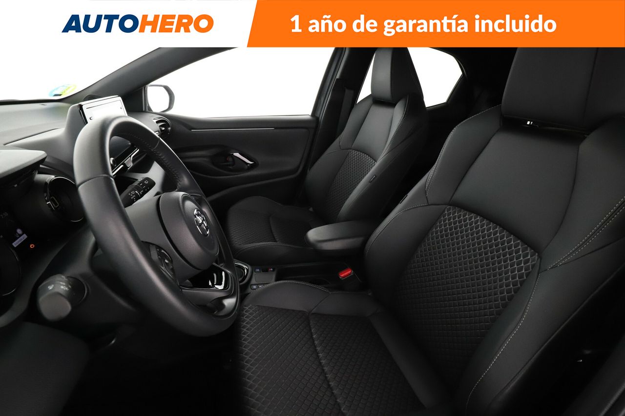 Foto Toyota Yaris 11