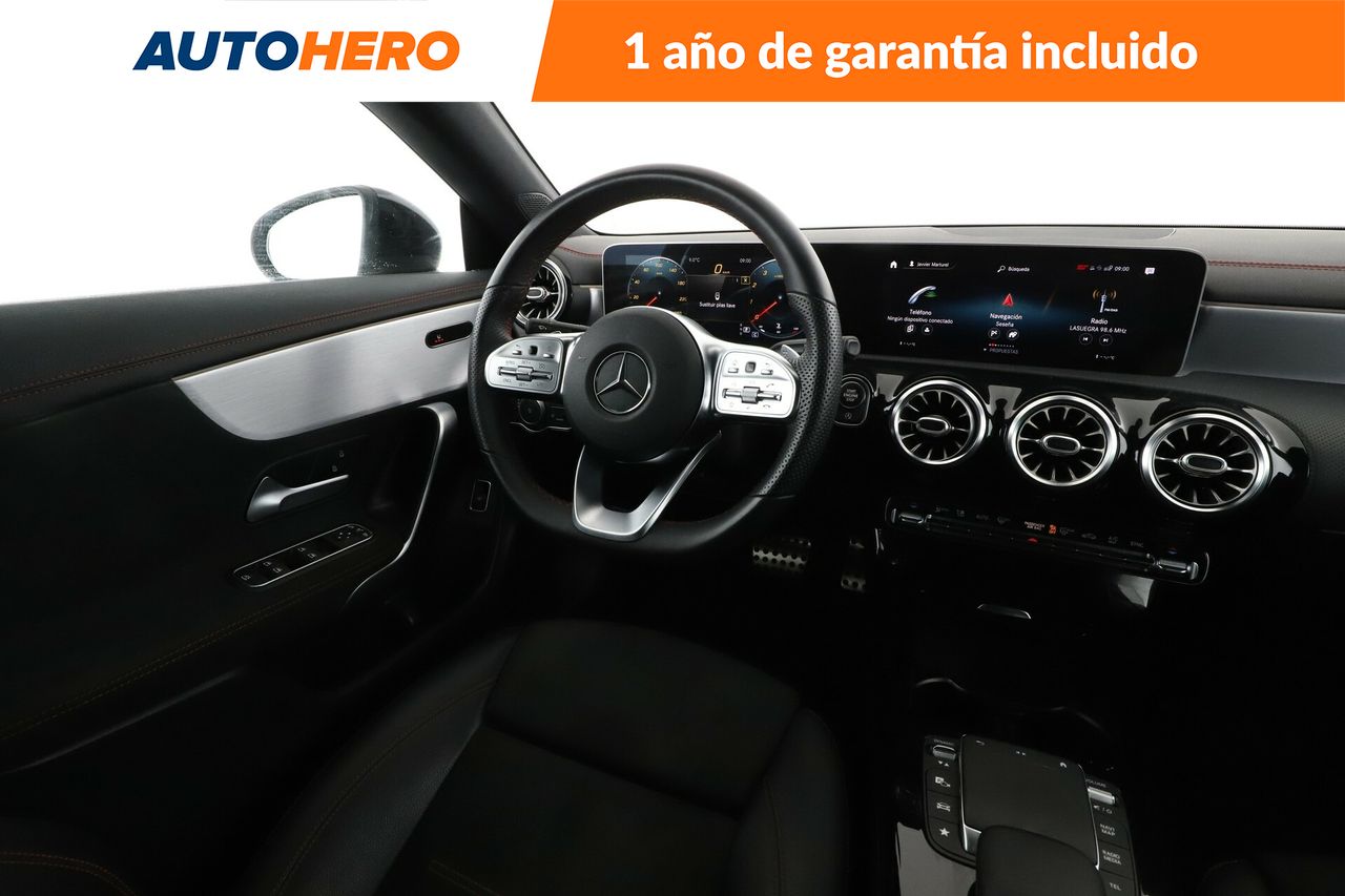 Foto Mercedes-Benz Clase CLA 13