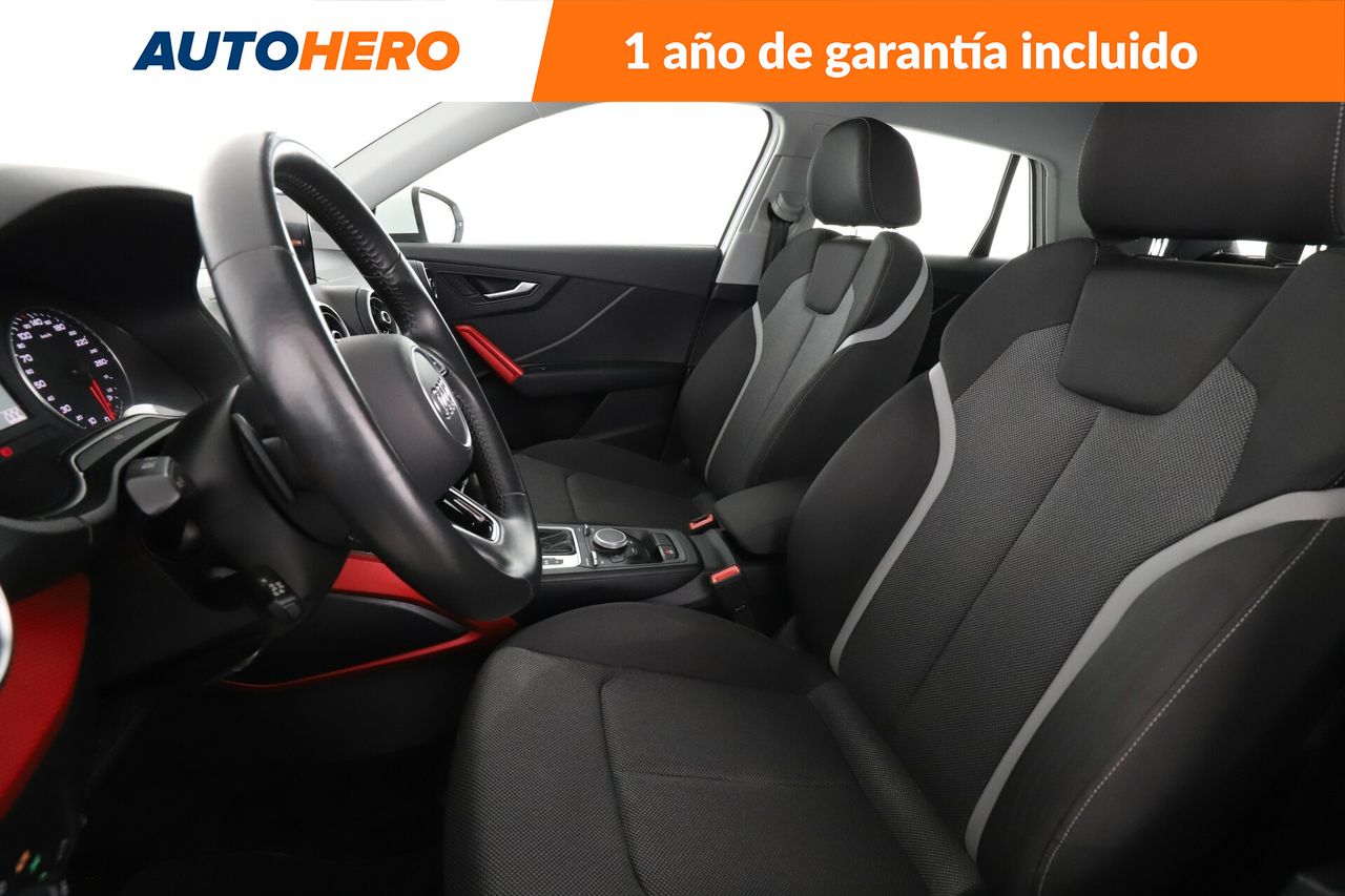 Foto Audi Q2 10