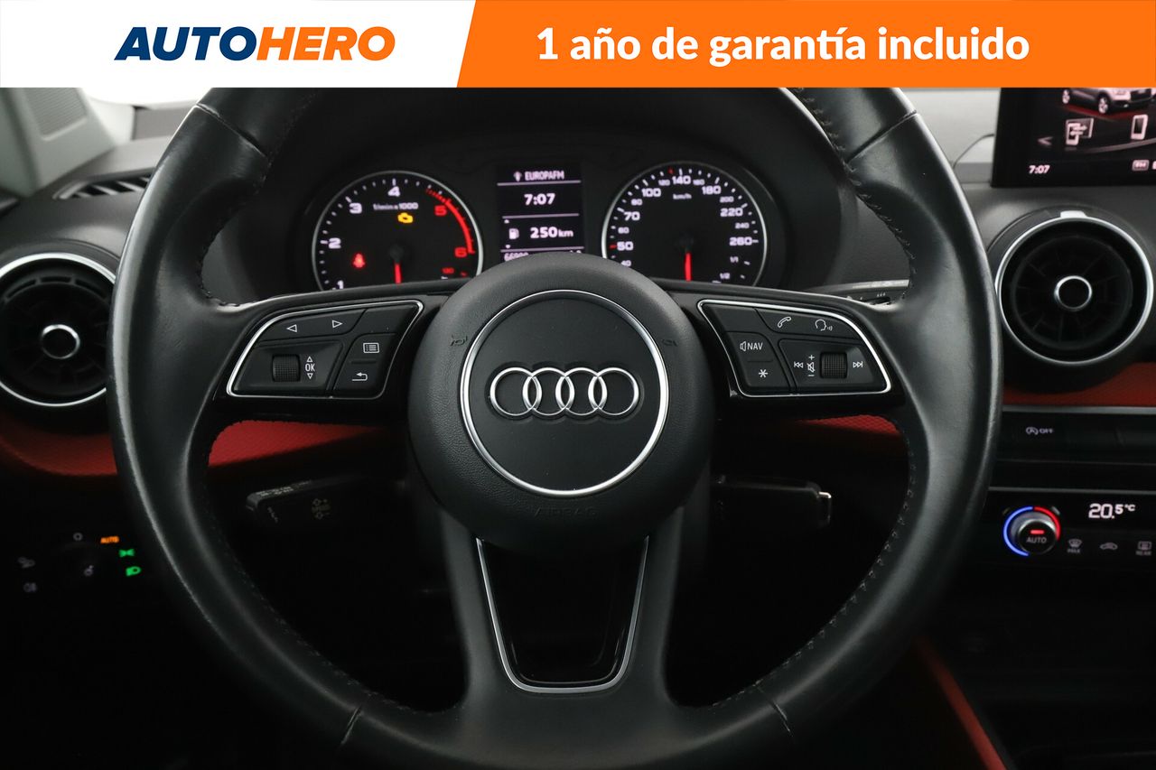 Foto Audi Q2 19