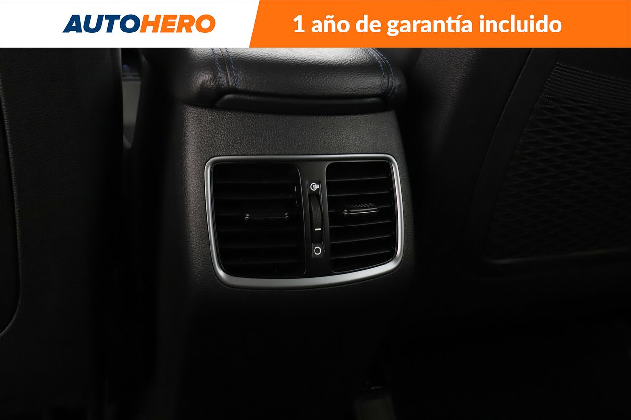 Foto Hyundai Tucson 28