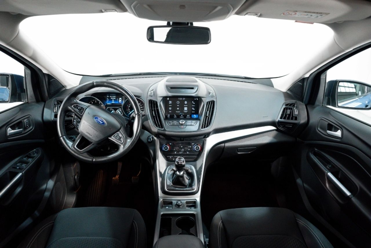Foto Ford Kuga 24
