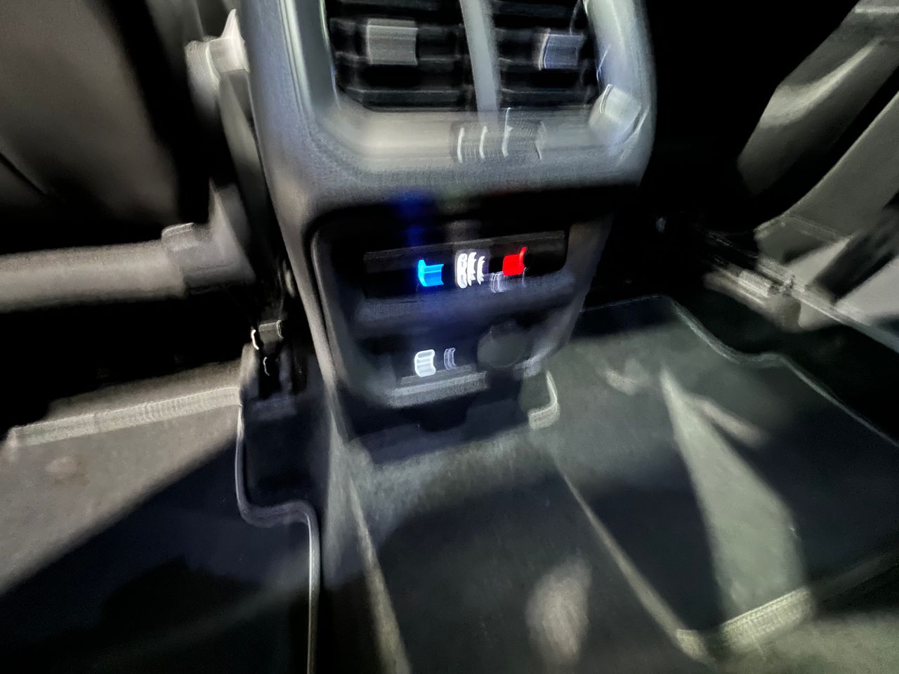 Foto Volkswagen Tiguan 12