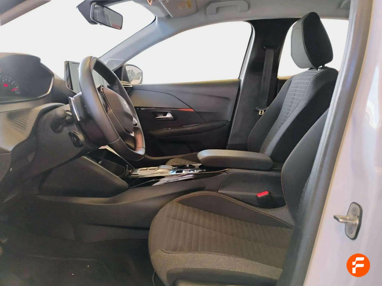Foto Peugeot 208 9