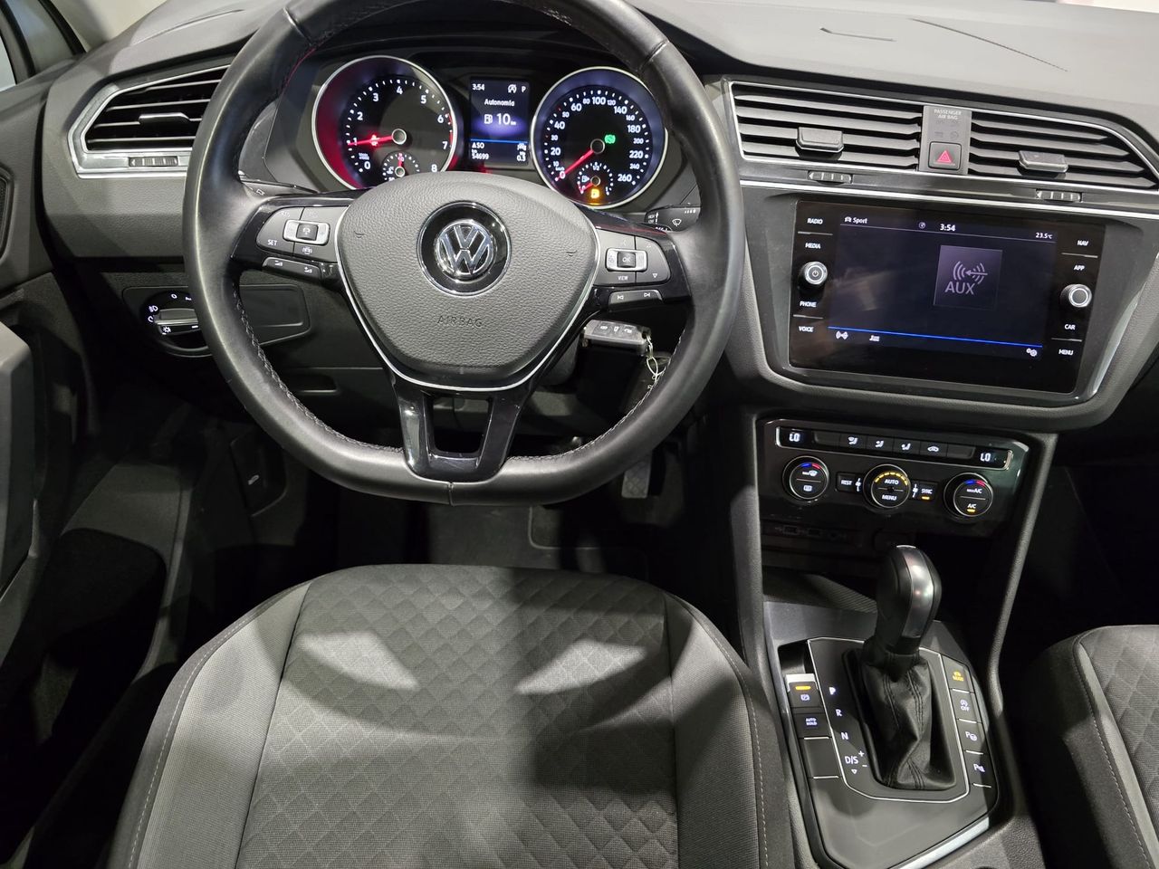 Foto Volkswagen Tiguan 21