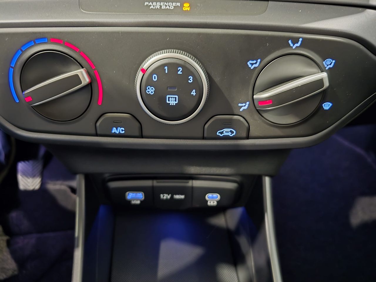 Foto Hyundai i20 13