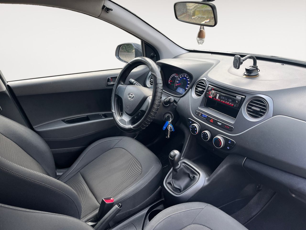 Foto Hyundai i10 12