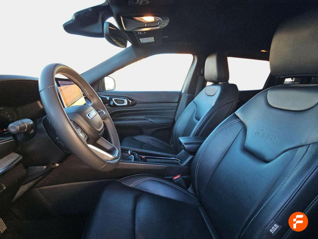 Foto Jeep Compass 12
