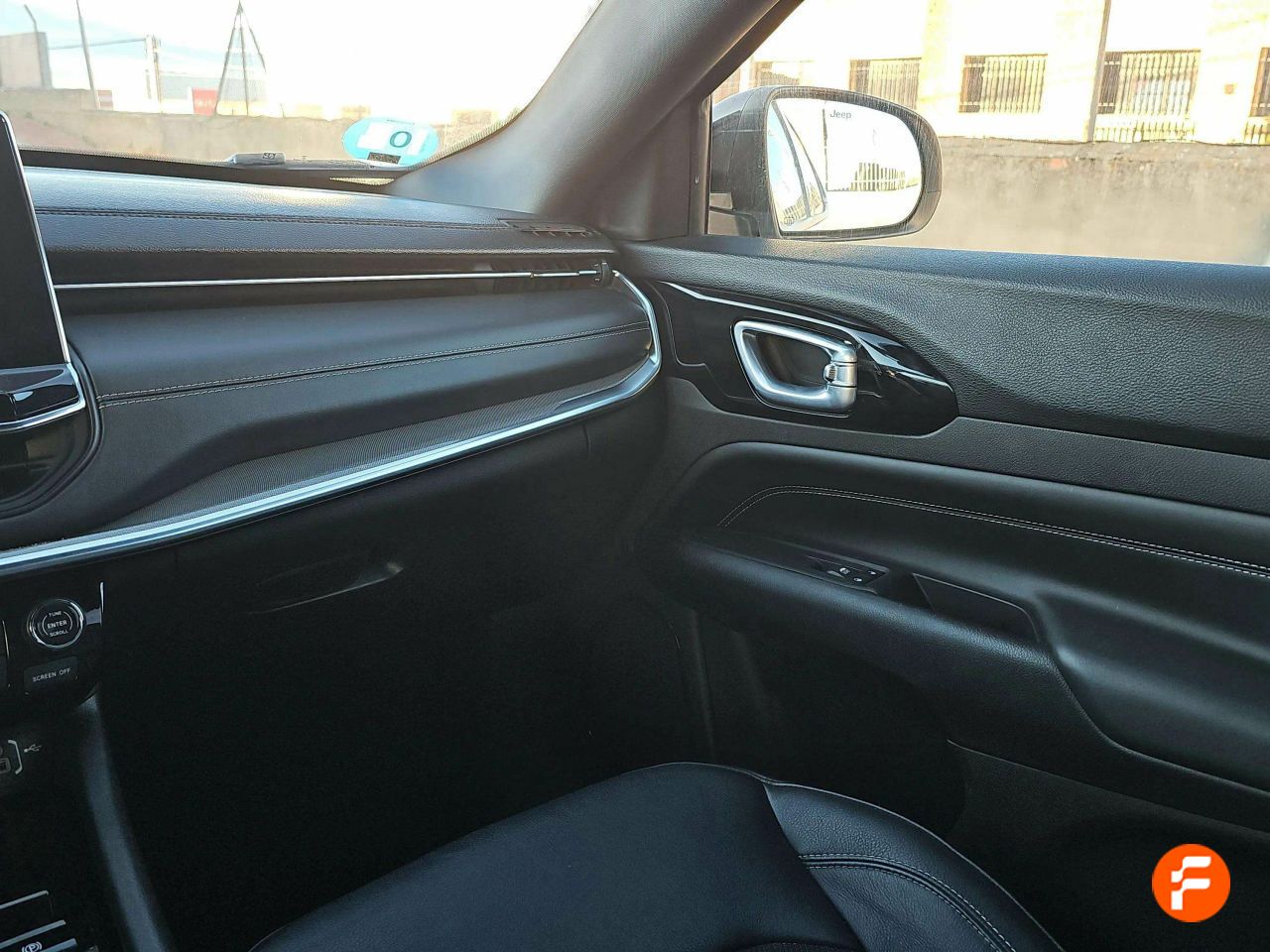 Foto Jeep Compass 30