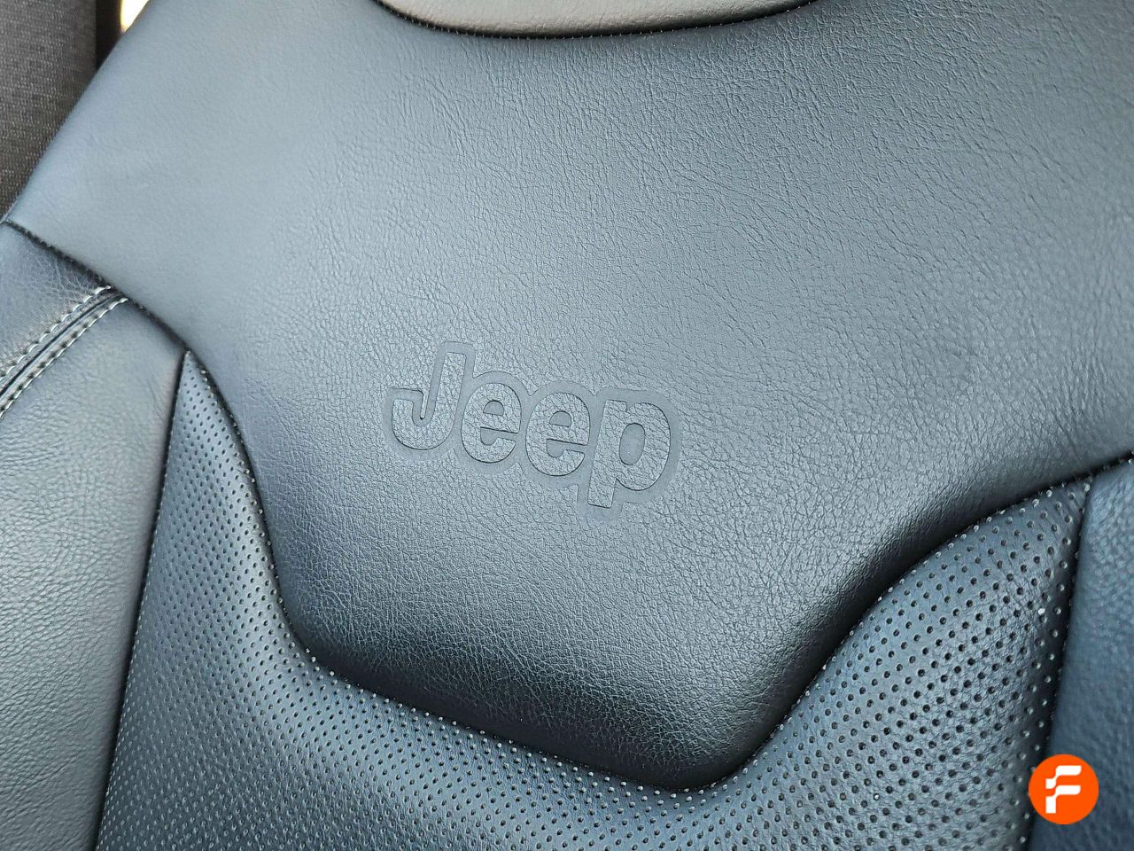 Foto Jeep Compass 36