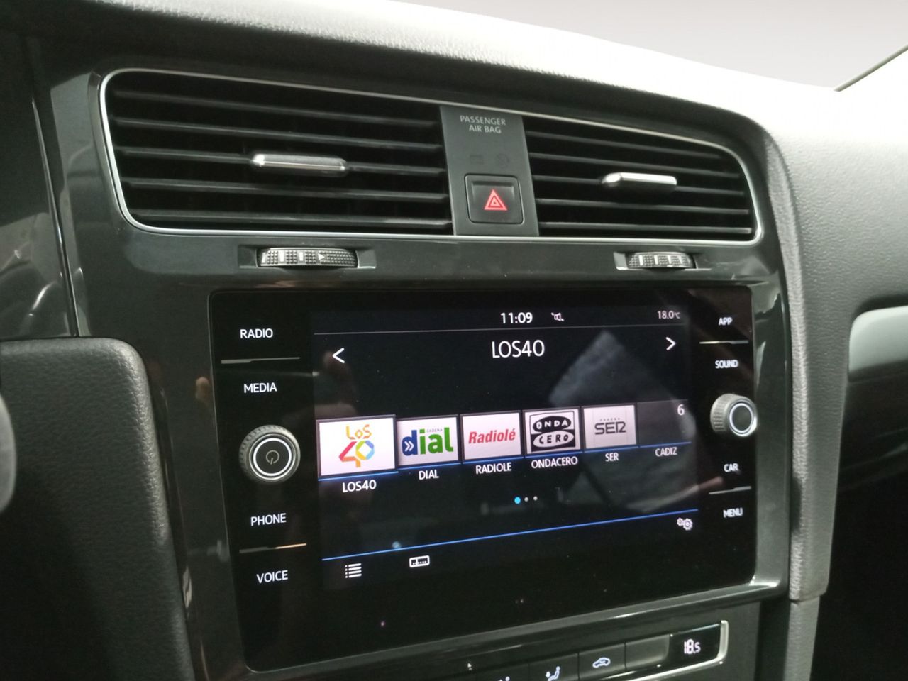 Foto Volkswagen Golf 18