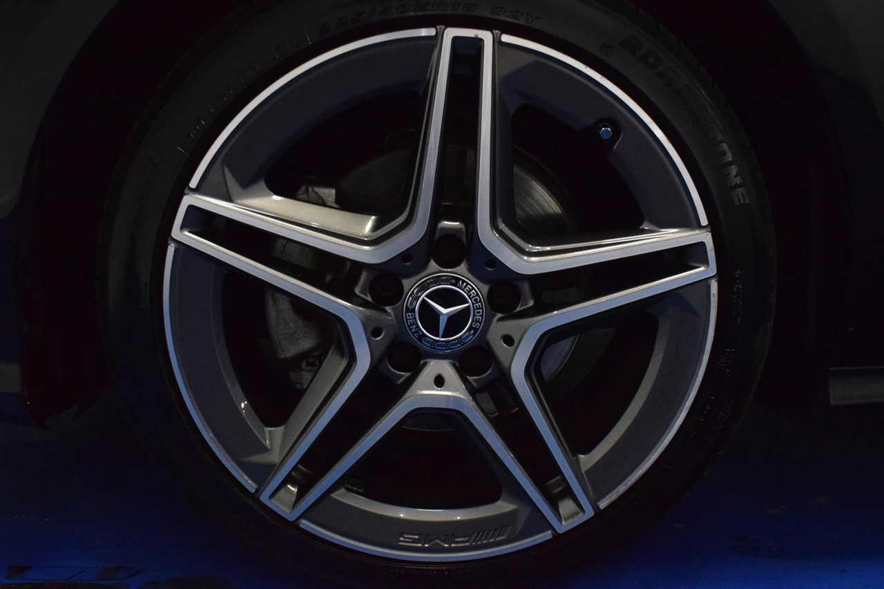 Foto Mercedes-Benz Clase CLA 18