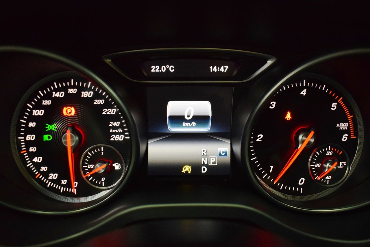 Foto Mercedes-Benz Clase CLA 26