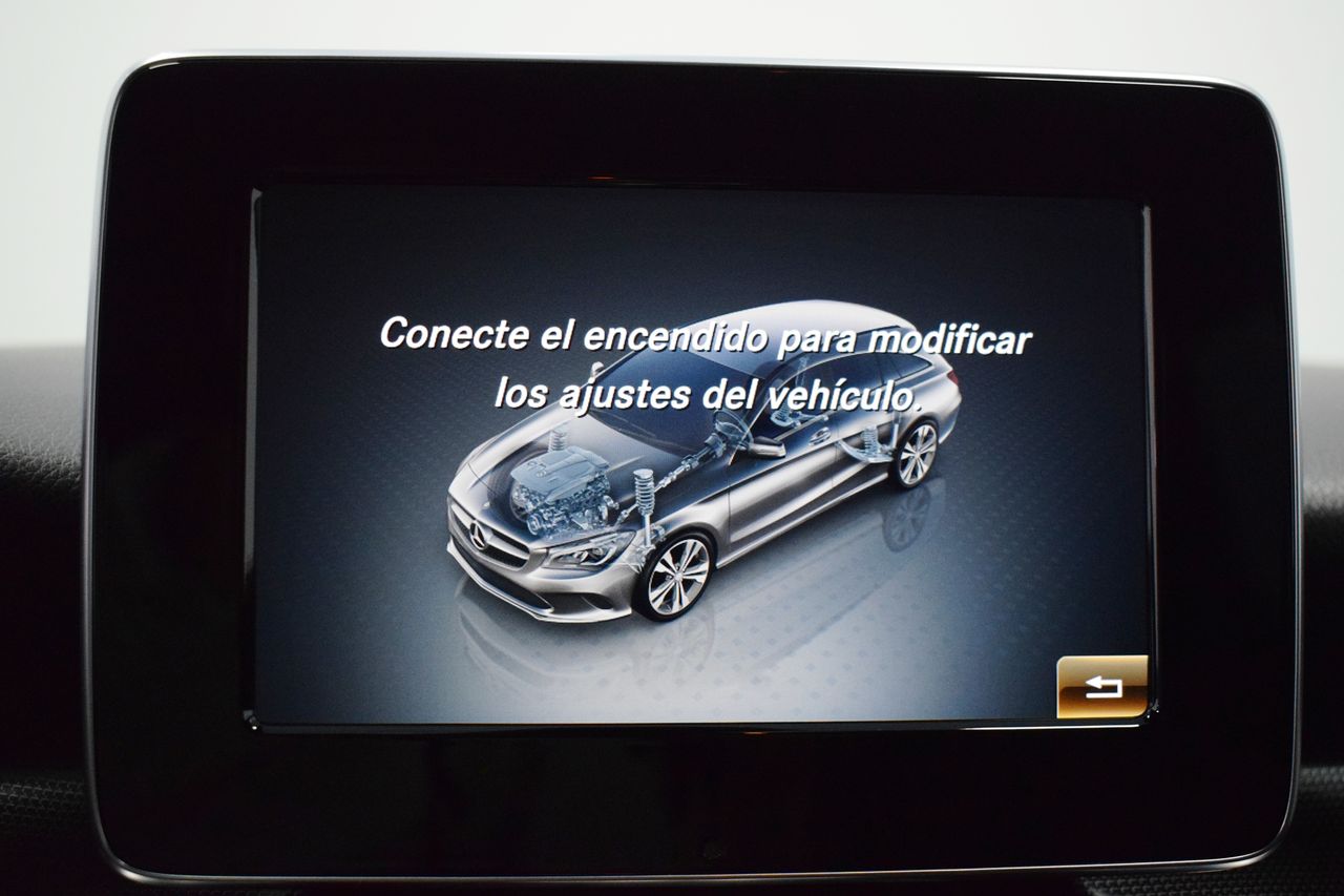 Foto Mercedes-Benz Clase CLA 42