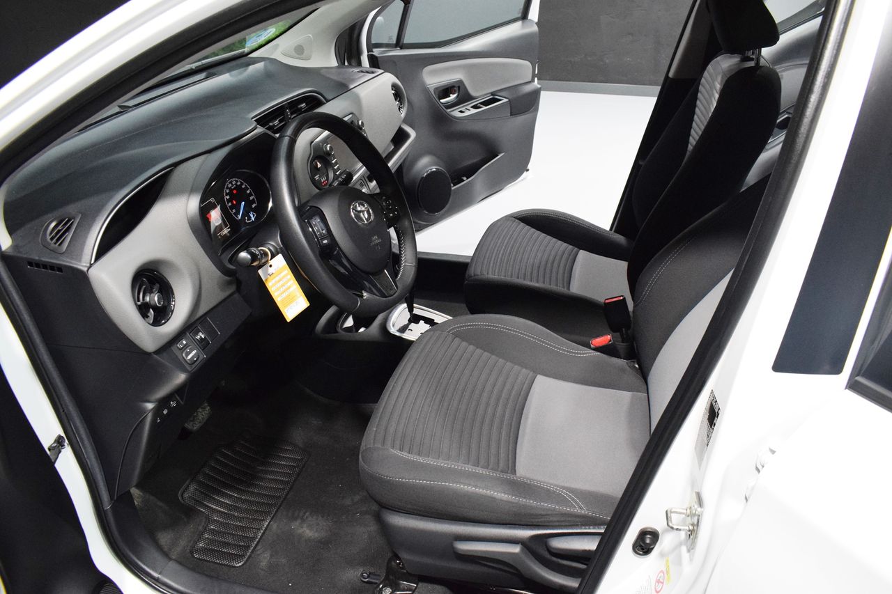Foto Toyota Yaris 7